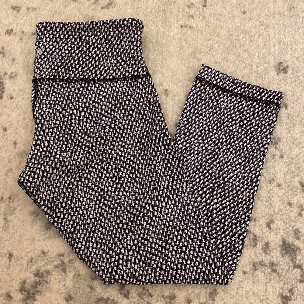 Lululemon Cropped Leggings